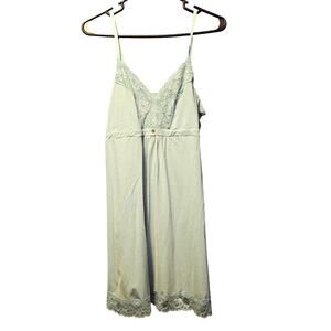essential bodywear mint chemise size large